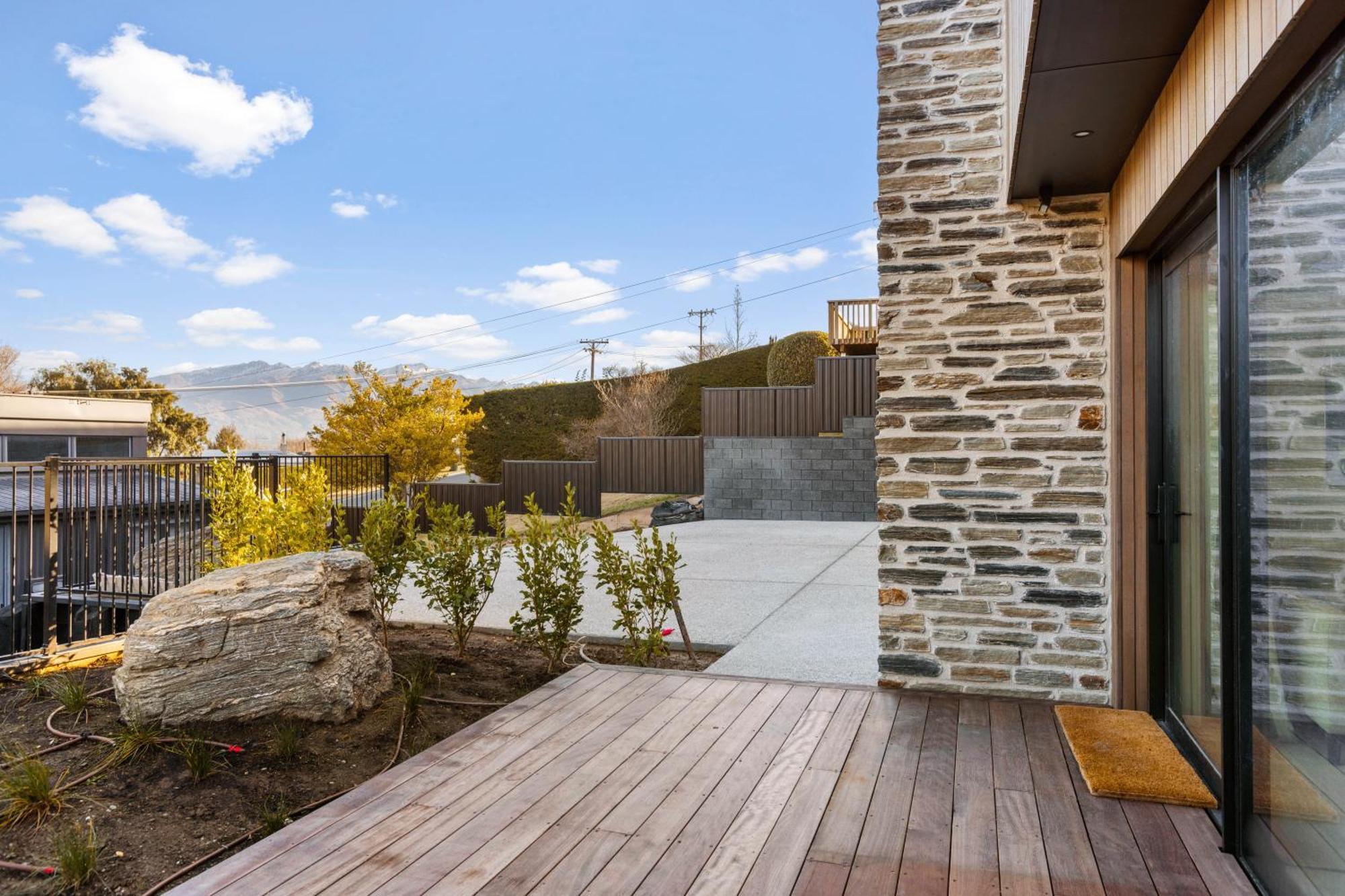 Guest House With Mountain Views Wanaka Extérieur photo